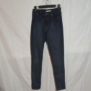 Levi's 721 High Rise Skinny Jeans - Indigo